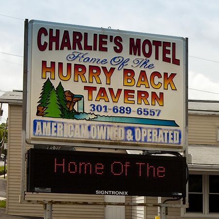 Charlie'S Motel Frostburg Eksteriør billede